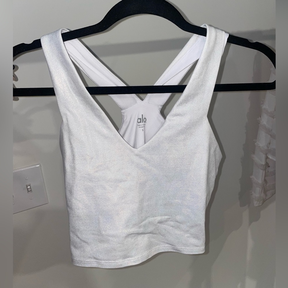 Alo yoga brilliance luminance crop top